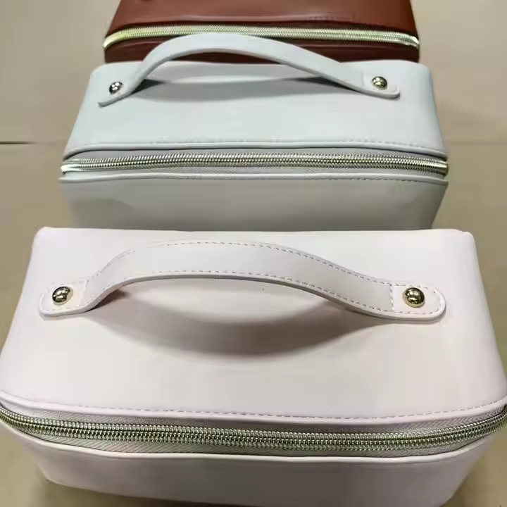 High Quality PU Leather Makeup Bag Waterproof Portable Cosmetic Bag Toiletry Bag for Skincare Cosmetics With Handle In Stock Women Cosmetic Case