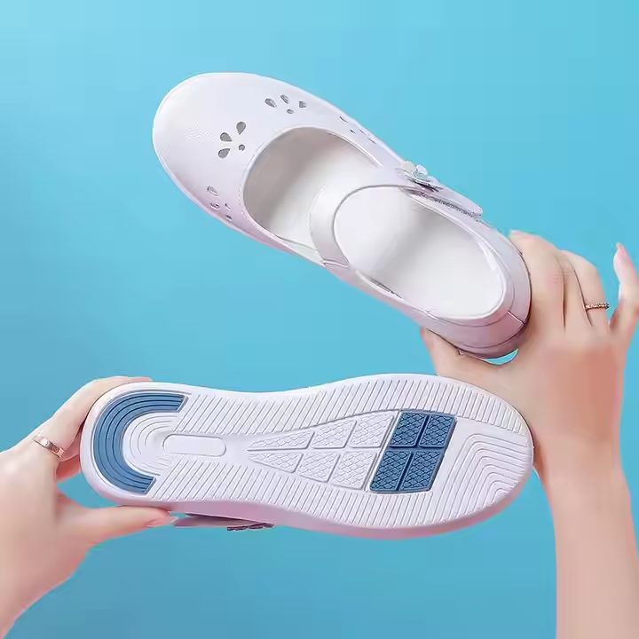 Scrubs Nurse Shoes Store Anti-slip Nursing Shoes Hospital for Women White Shoes Comfort Breathable Soft Bottom Flat Nurse Safety Work Shoes Best Nurse Shoes Popular Nurse Shoes White Womens Nurse Shoes Best Shoes for Nurse