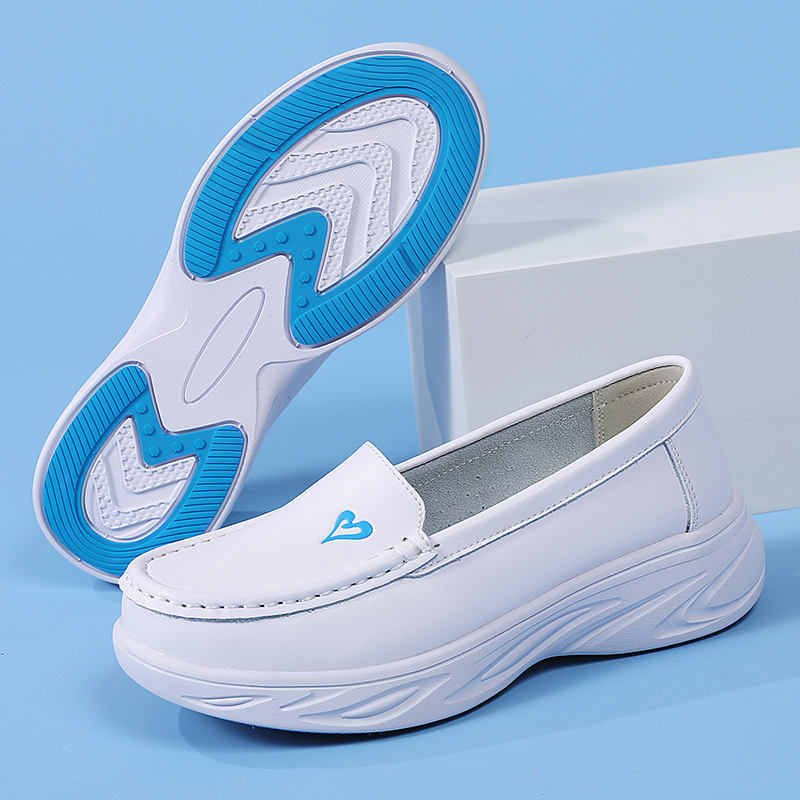 Wholesale Women's Scrubs Shoes White Nurse Shoes with Round Toe Comfortable Anti-slip Work Shoe for Hospital Daily Wear