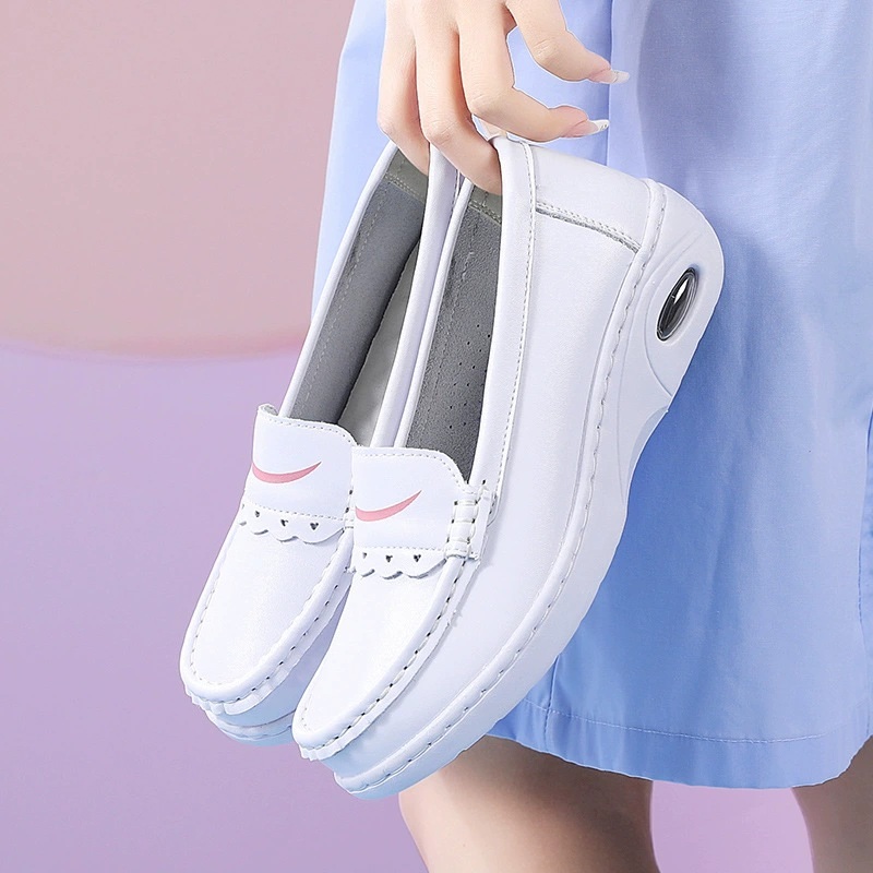 Women's White Scrubs Shoe Nurse Nursing Shoes Soft Soles Comfortable Breathable Anti-slip Work Shoes for Hospital Daily Wear
