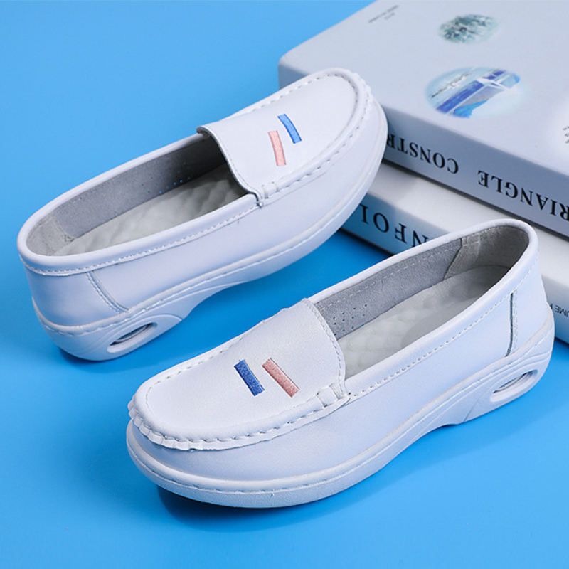 Factory Wholesale Nursing Shoes Woman Comfortable Breathable Non Slip Flats White Nurse Shoes Hospital Custom Nursing Work Shoes