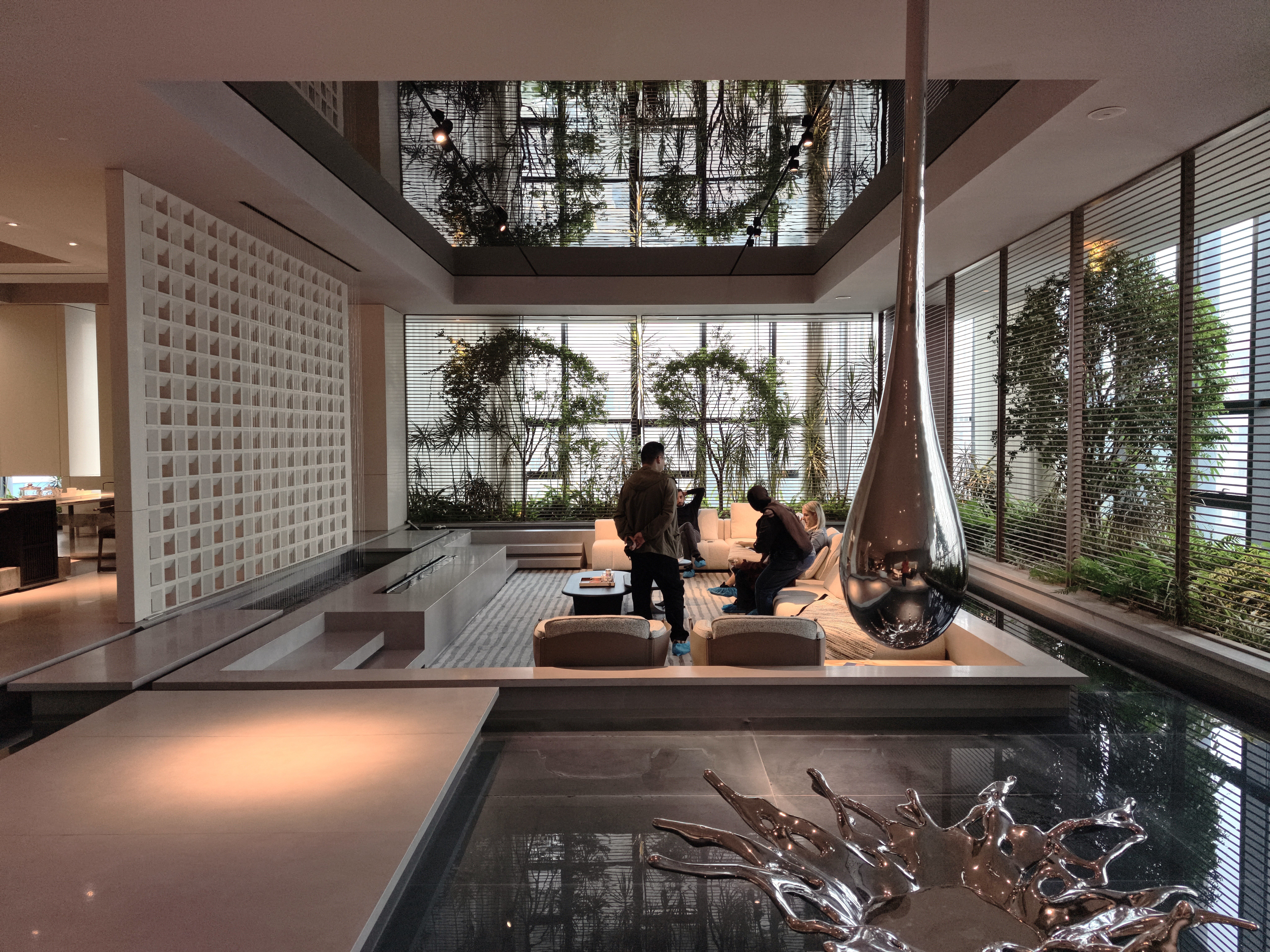 SynerLuxe showroom