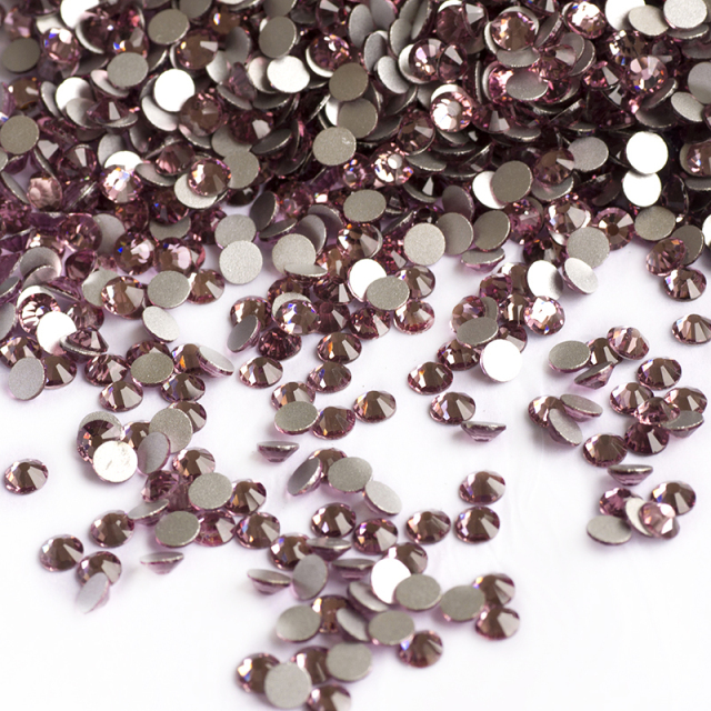 Light Amethyst Non Hotfix Flatback Rhinestone