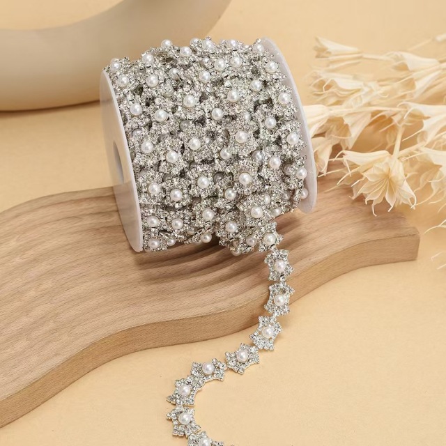 Pearl Rhinestone Fashion Diamond Chain