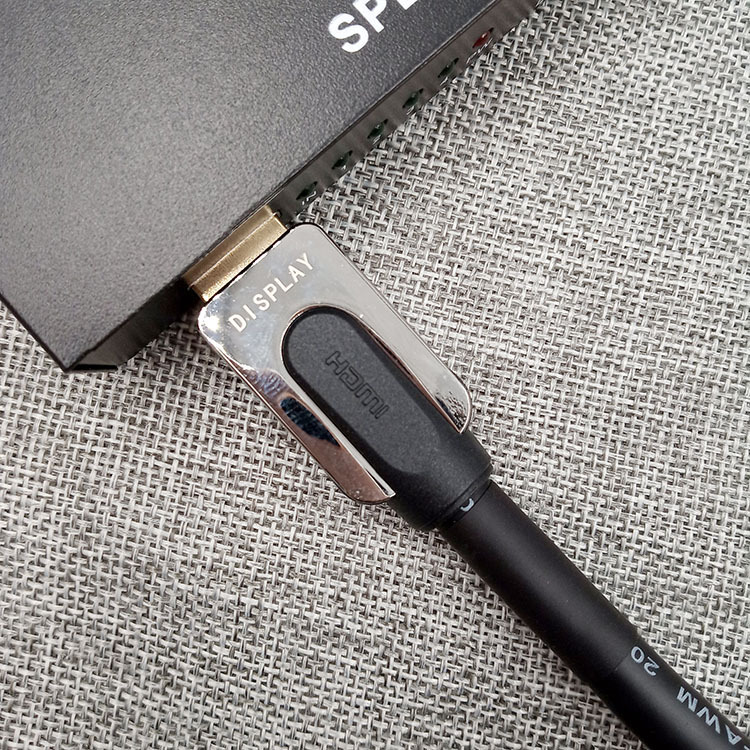 Active HDMI 2.0 Cable with Zinc alloy connector ,For 10-15m Long-Distance Transmission ,Ultra HD 4K@60Hz 4:4:4, , Chip-Enhanced Signal for Home Theater, Gaming, and Professional AV Systems