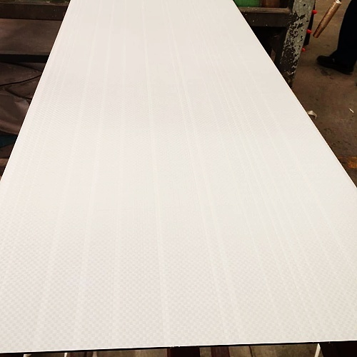 Lustra ze szkła bezpiecznego