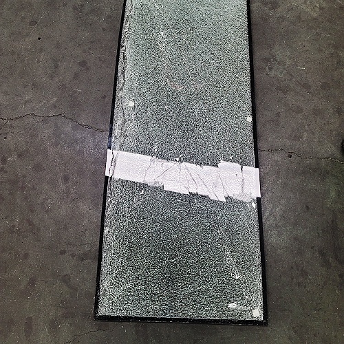 Двери из теплоизолированного стекла