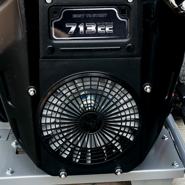 Gasoline Generator  13KW   RZ15000E Dual-Voltage Equal-Power
