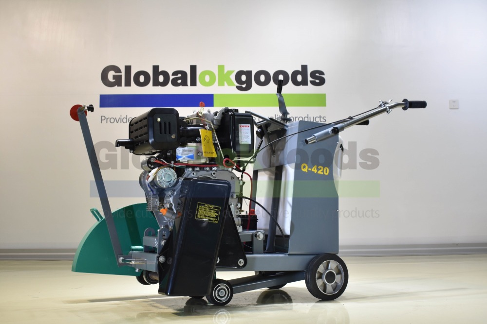High-quality Q420D Floor Saw, Diesel Engine, Power: 9HP, Electric start(battery included), Blade diameter: 400-500mm