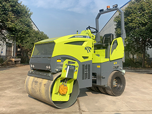 Ride on road roller ST3500