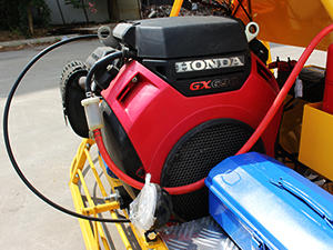 Ride on type power trowel STM800
