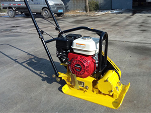 One way plate compactor STP-60/STP-90
