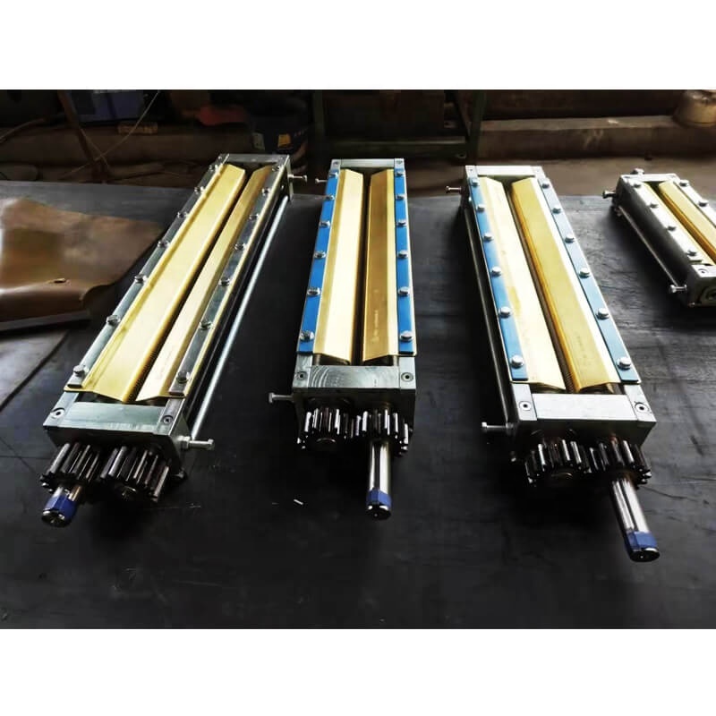 Automatic Cutting Noodle Making Machine / Stainless Steel Noodle Knife Noodle Machine Cutter