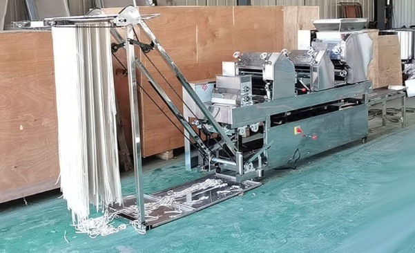 Wonton skin spring roll pastry sheet dumpling wrapper machine/small dough sheeter making machine