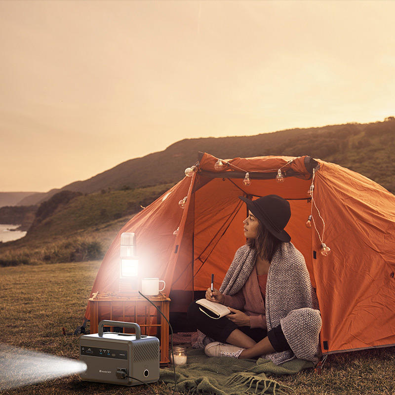 300W solar portable battery power generators