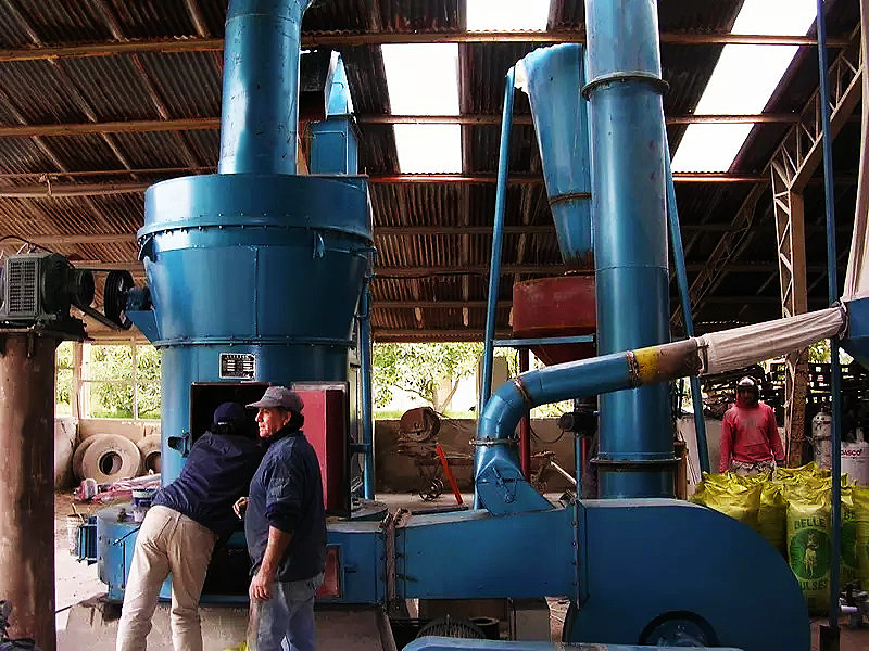 Sand Grinder Mill Plant Quartz Stone Silica Powder Grinding Machine