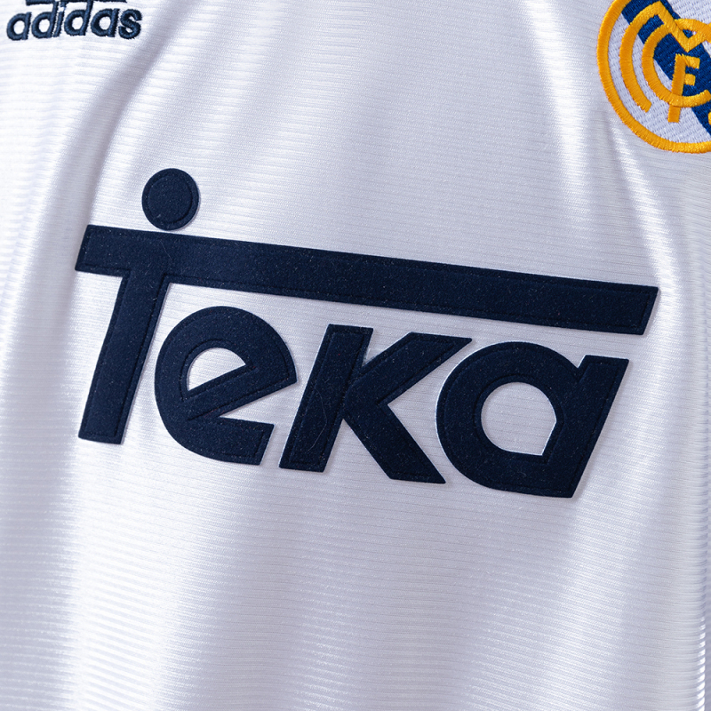 Real Madrid 1999/00 Home Retro Jersey