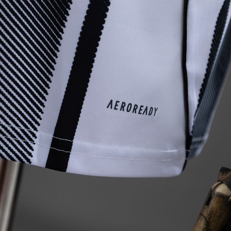 Juventus 25/26 Home Jersey