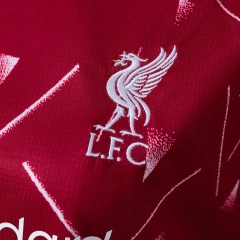 Liverpool 26/27 Home Womens Crop Jersey