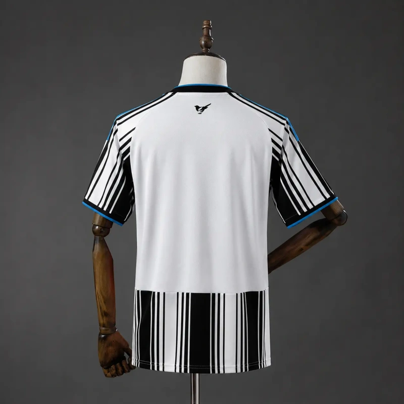 Newcastle United 26/27 Home Jersey