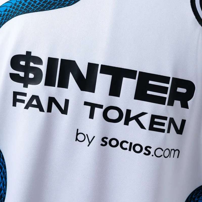 Inter Milan 21/22 Away Retro Jersey