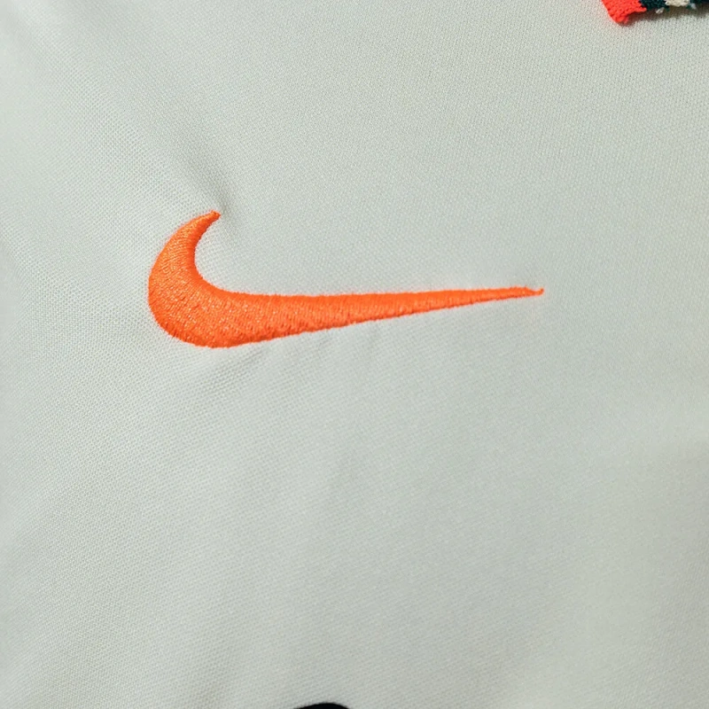 Liverpool 21/22 Away Retro Jersey