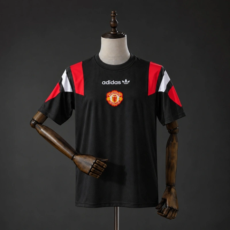Manchester United 26/27 EQT Jersey Black