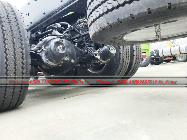 6x4 ISUZU GIGA Dump Truck 20Tons 25Tons Loading Capacity