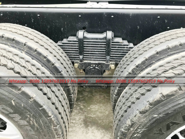 6x4 ISUZU GIGA Dump Truck 20Tons 25Tons Loading Capacity