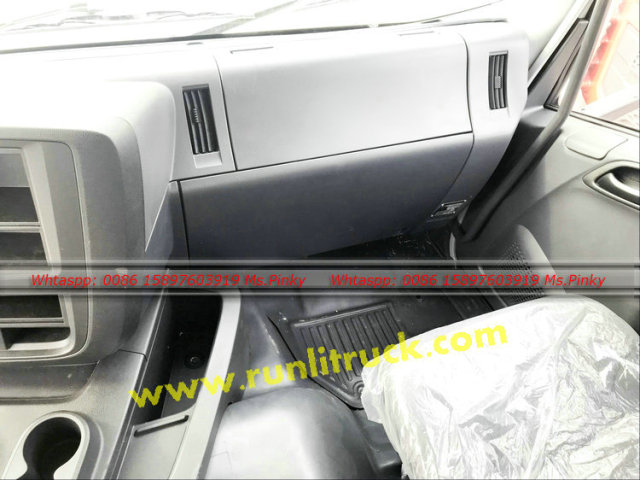 6x4 ISUZU GIGA Dump Truck 20Tons 25Tons Loading Capacity