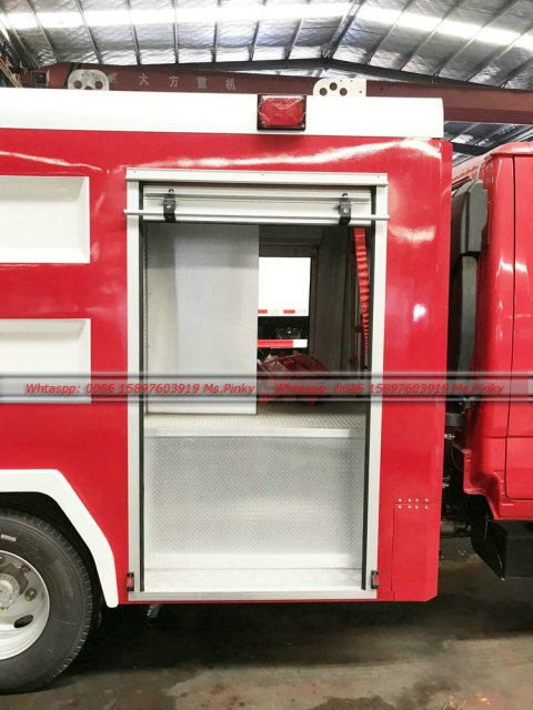 ISUZU 100P Water Tank Foam Fire Fighting Truck