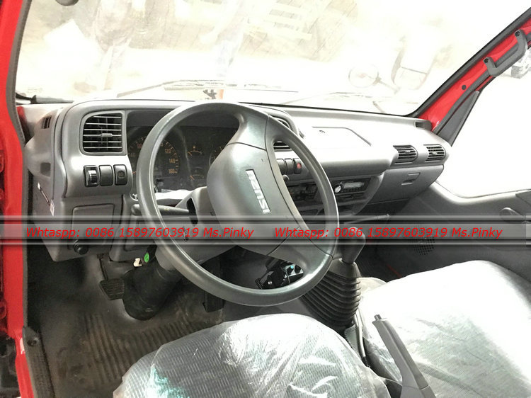 ISUZU 100P Water Tank Foam Fire Fighting Truck