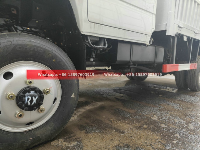 Customized All Wheel Drive 4WD 4x4 Small ISUZU Double Cabin Cargo Truck