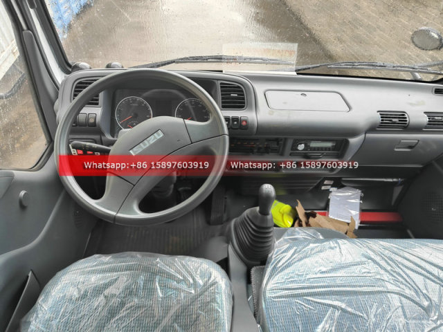 Customized All Wheel Drive 4WD 4x4 Small ISUZU Double Cabin Cargo Truck