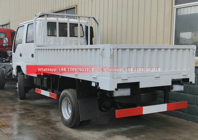 Customized All Wheel Drive 4WD 4x4 Small ISUZU Double Cabin Cargo Truck