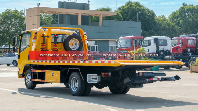 120HP ISUZU KV100 5.3 m Flatbed Tow Truck
