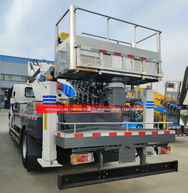 4x2 ISUZU GIGA Aerial Platform Man Lift Truck 45 Meters
