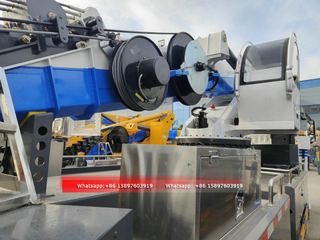 4x2 ISUZU GIGA Aerial Platform Man Lift Truck 45 Meters