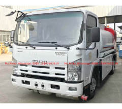 Small ISUZU KV100 Mobile Refueling Truck With Refueling Dispenser