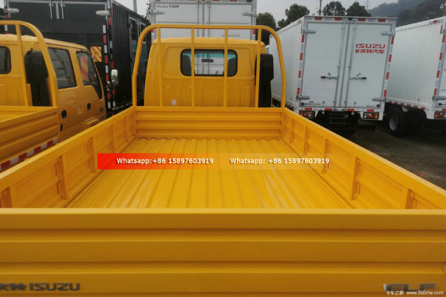 Brand New Small Light ISUZU ELF 100P 4KB 2.5L Double Cabin Flatbed Cargo Truck