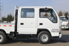 Mini ISUZU ELF100P Double Cabin 4x2 drive in short base Cargo Truck