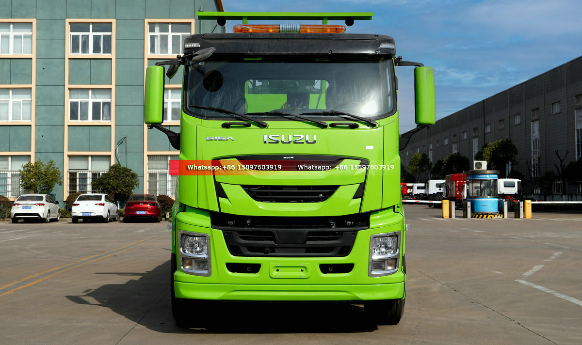 Heavy Duty 8x4 ISUZU GIGA 40T 360 Degree Wrecker Truck