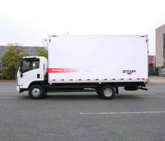 5Tons ISUZU KV600 132HP Truck With Cooling Room