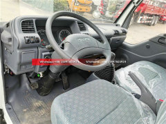 Small ISUZU Double Cabin Refrigerated Truck 98HP 120HP