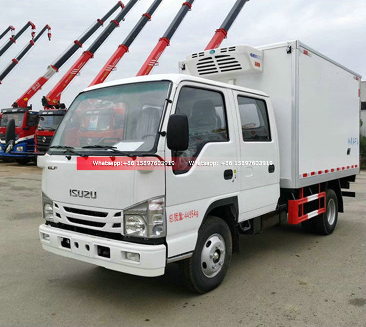 Small ISUZU Double Cabin Refrigerated Truck 98HP 120HP