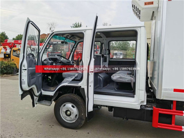 Small ISUZU Double Cabin Refrigerated Truck 98HP 120HP