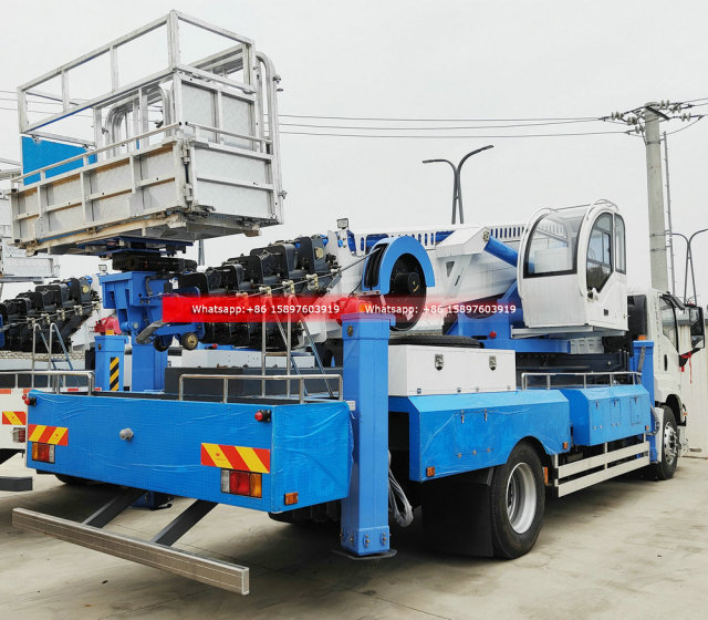 6Wheels ISUZU GIGA 4X 205HP High Altitude Operation Truck 45m Telescopic Booms