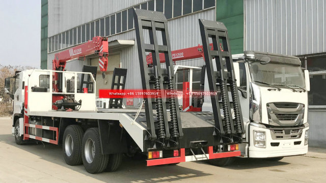 6x4 ISUZU GIGA Flatbed Truck Mounted With Crane and Rear Ladder