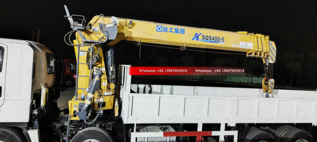 12Wheels ISUZU VC66 GIGA Cargo Truck Mounted With Crane XCMG 16000KGS Loading Capacity SPS400