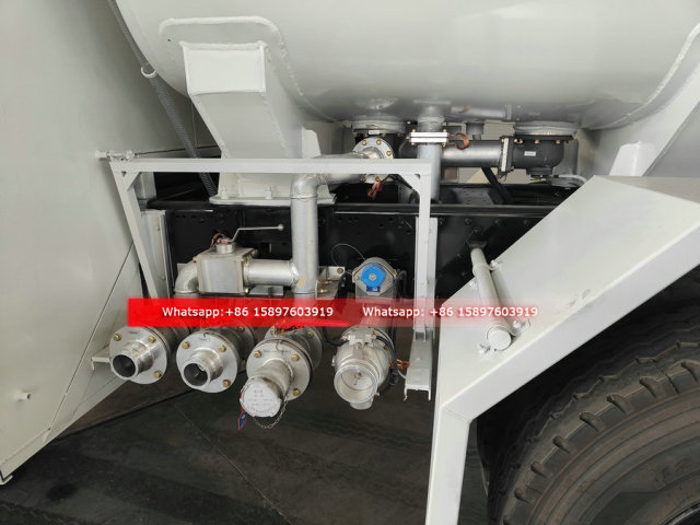 15000Liters ISUZU GIGA Aircraft Refueling Trucks